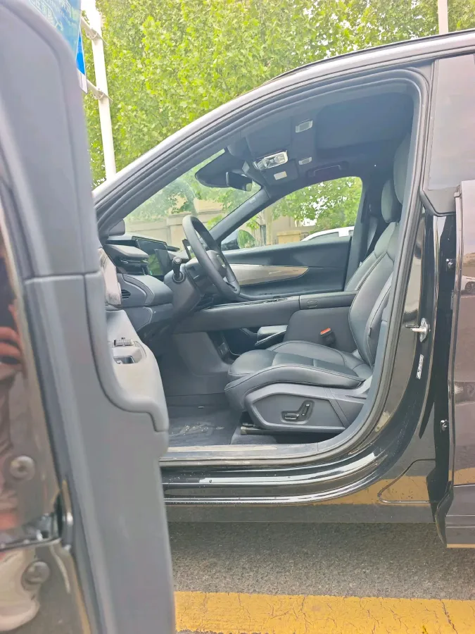 2026 LYNK&CO 08 EM-P 1.5T 163HP L4 3DHT PHEV,autocango,china used car exporter,china ev exporter,chinese used car exporter,chinese used ev exporter