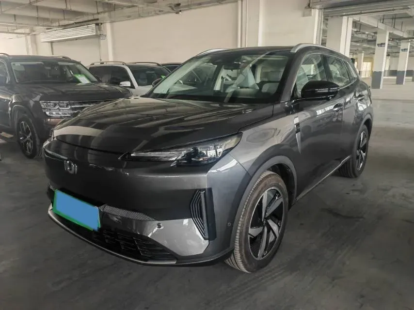 2024 ChangAn QiYuan Q05 Classic 1.5L 110HP L4 E-CVT PHEV 18.4KWH,autocango,china used car exporter,china ev exporter,chinese used car exporter,chinese used ev exporter