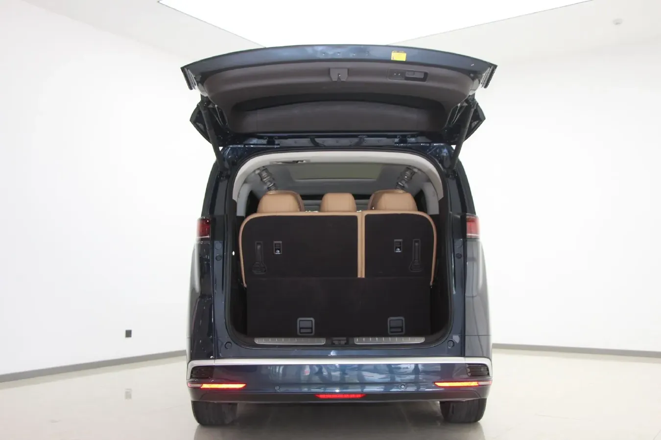 2024 Denza D9 BEV 103.36KWH,autocango,china used car exporter,china ev exporter,chinese used car exporter,chinese used ev exporter