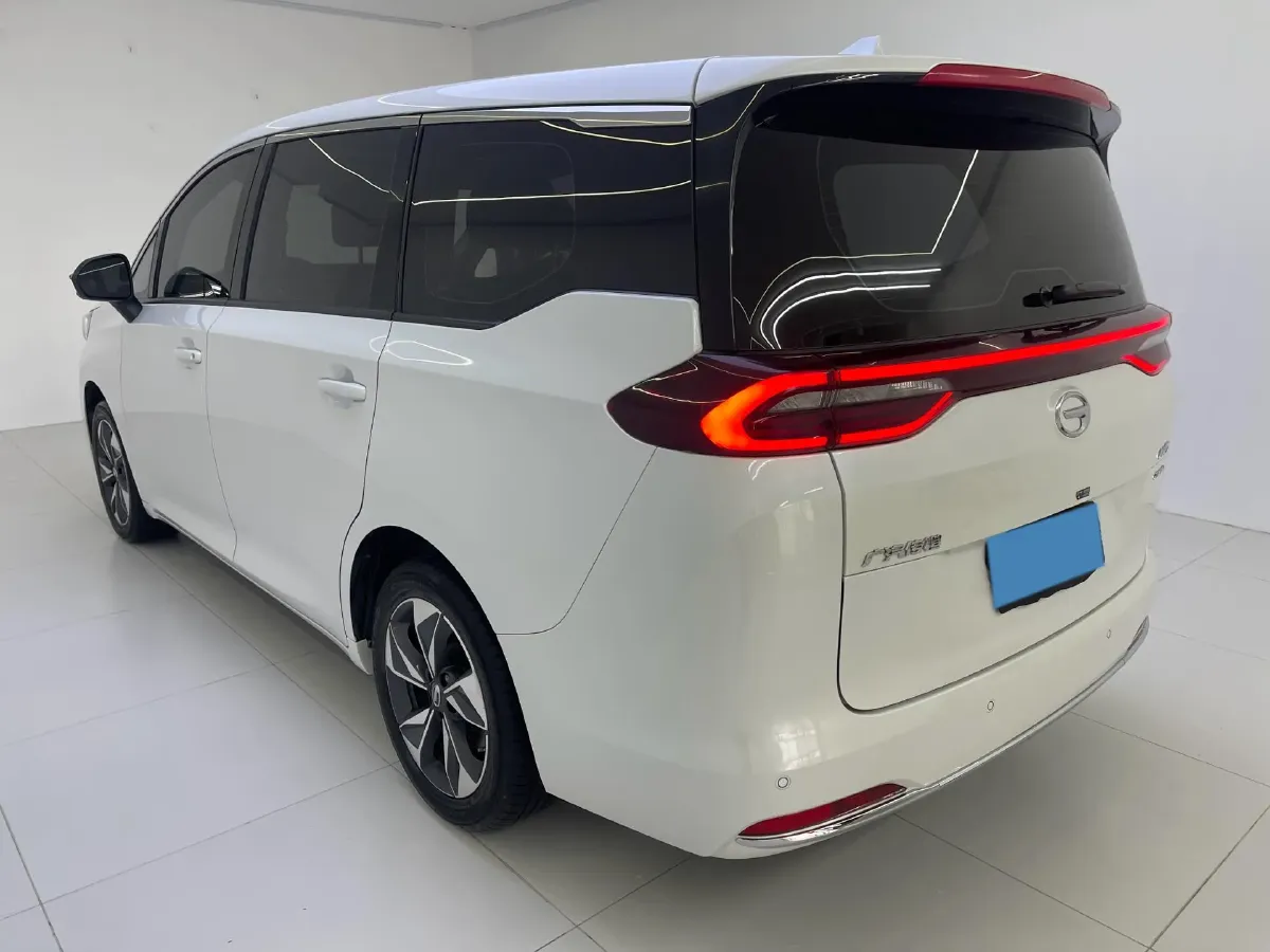 2021 GAC Trumpchi M6 1.5T 169HP L4 7DCT,autocango,china used car exporter,china ev exporter,chinese used car exporter,chinese used ev exporter