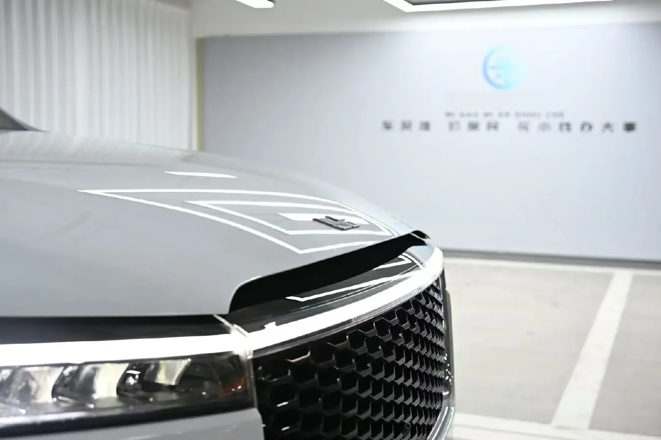 2021 Li ONE Range Extended 131HP REEV 40.5KWH,autocango,china used car exporter,china ev exporter,chinese used car exporter,chinese used ev exporter