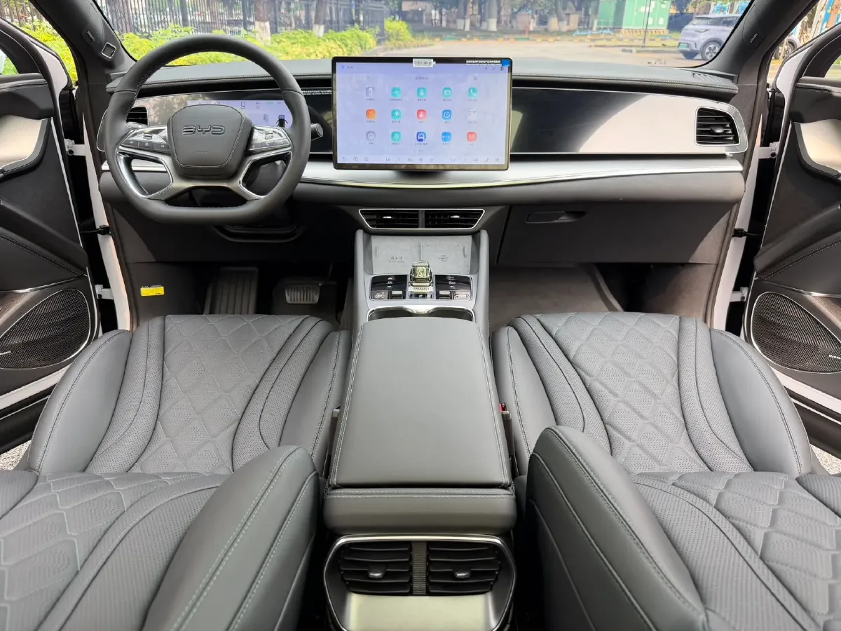 2024 BYD Sea Lion 07 BEV 80.64KWH,autocango,china used car exporter,china ev exporter,chinese used car exporter,chinese used ev exporter