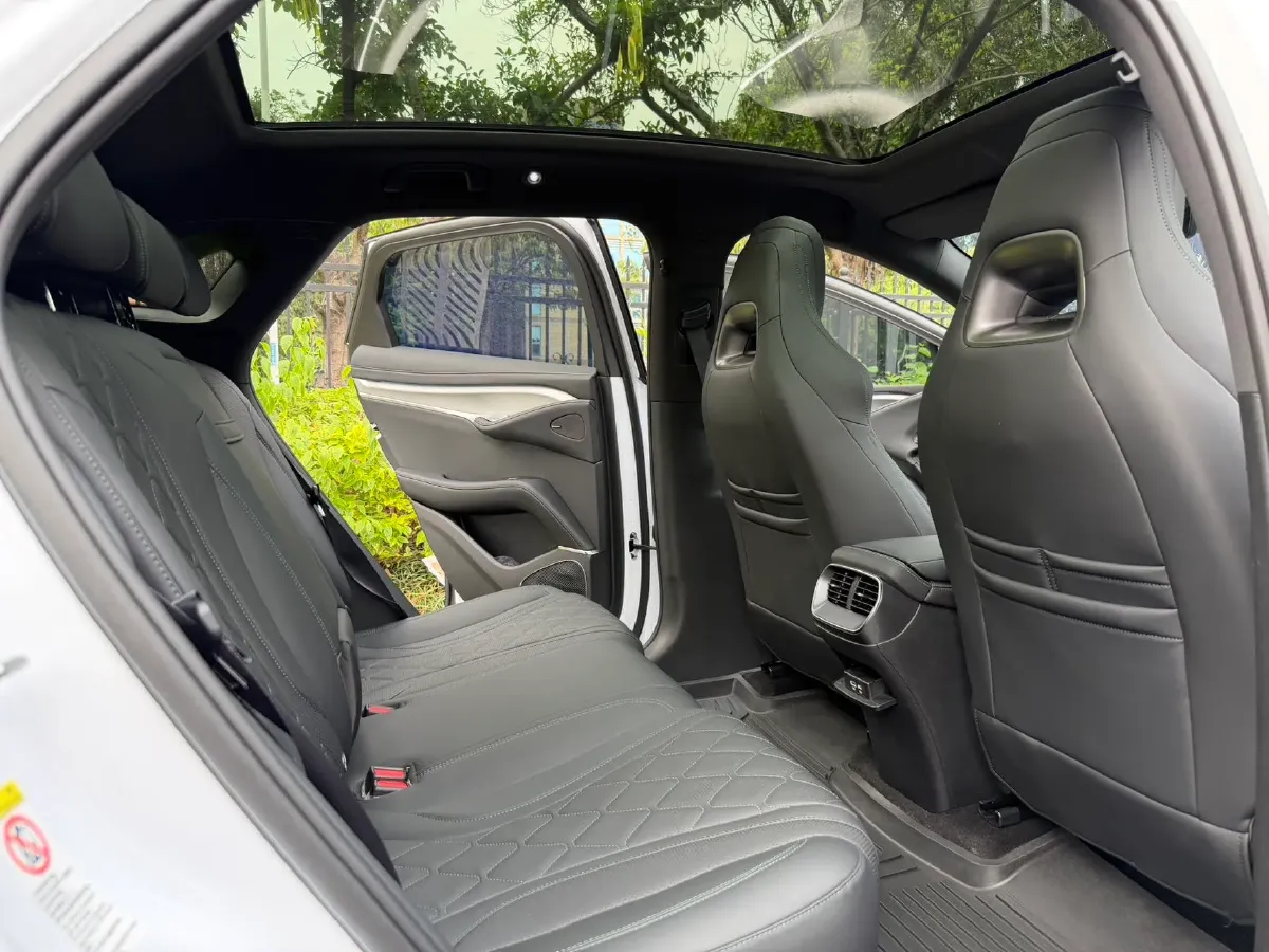 2024 BYD Sea Lion 07 BEV 80.64KWH,autocango,china used car exporter,china ev exporter,chinese used car exporter,chinese used ev exporter