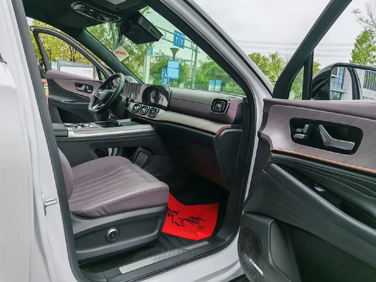 2025 Chery Tiggo 9 2.0T 261HP L4 8AT,autocango,china used car exporter,china ev exporter,chinese used car exporter,chinese used ev exporter