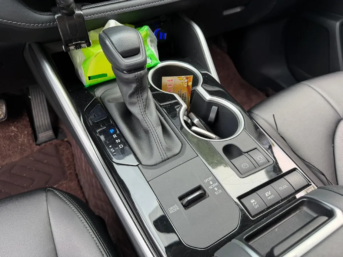 2022 Toyota Highlander 2.5L 192HP L4 E-CVT Hybrid,autocango,china used car exporter,china ev exporter,chinese used car exporter,chinese used ev exporter