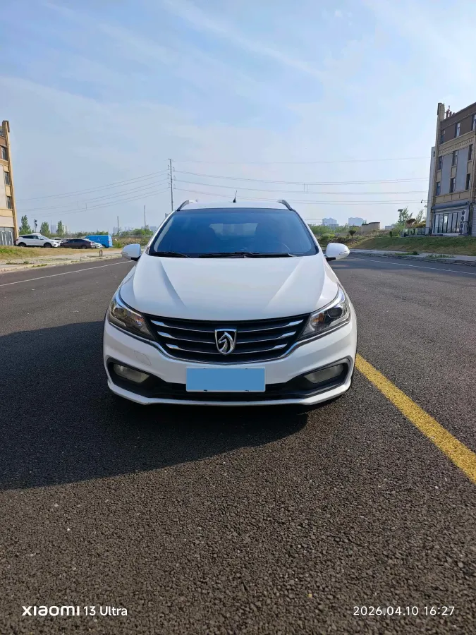 2017 BaoJun 310W 1.5L 112HP L4 6MT,autocango,china used car exporter,china ev exporter,chinese used car exporter,chinese used ev exporter