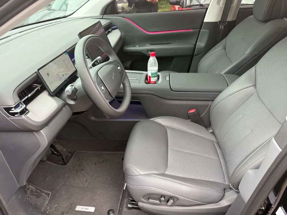 2025 Xpeng G6 BEV 68.5KWH,autocango,china used car exporter,china ev exporter,chinese used car exporter,chinese used ev exporter