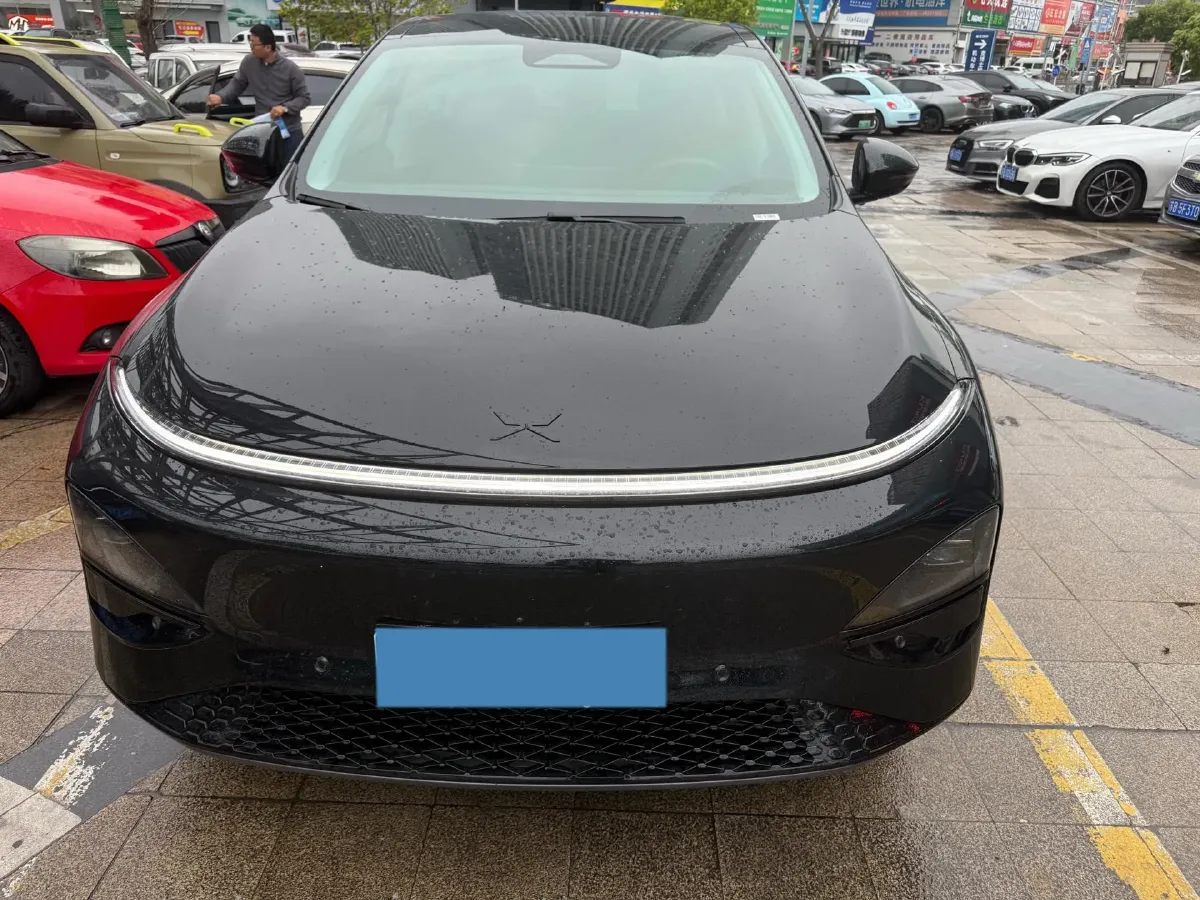 2025 Xpeng G6 BEV 68.5KWH,autocango,china used car exporter,china ev exporter,chinese used car exporter,chinese used ev exporter