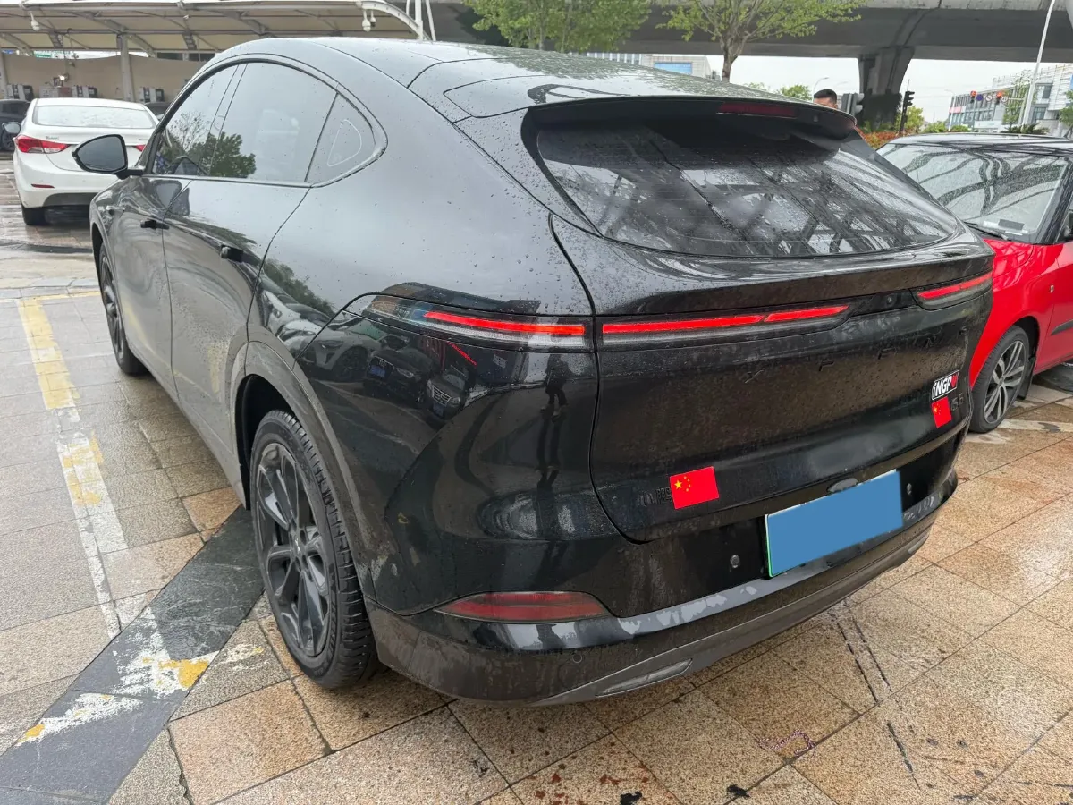 2025 Xpeng G6 BEV 68.5KWH,autocango,china used car exporter,china ev exporter,chinese used car exporter,chinese used ev exporter