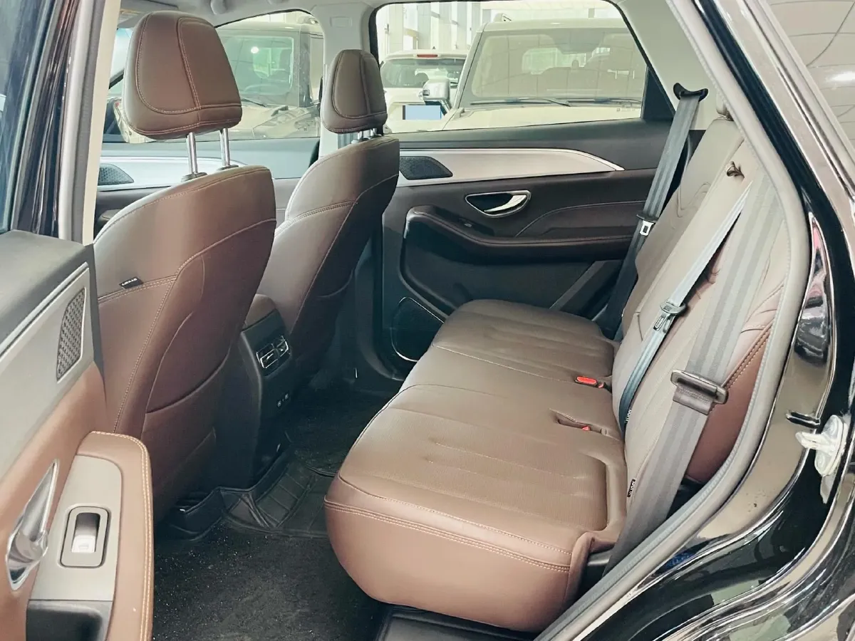 2023 Jetour X90 Plus 1.6T 197HP L4 7DCT,autocango,china used car exporter,china ev exporter,chinese used car exporter,chinese used ev exporter