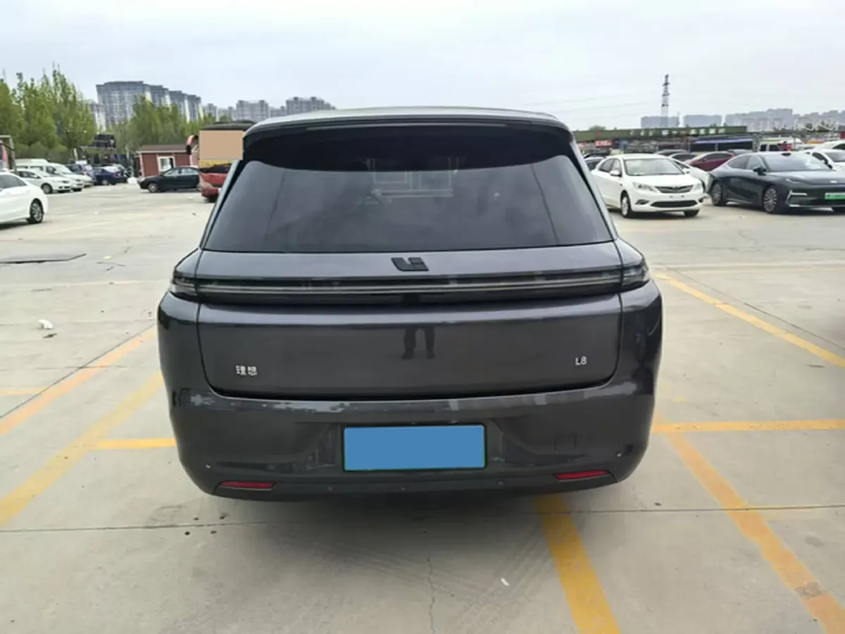 2023 Li L8 Range Extended 154HP REEV 40.9KWH,autocango,china used car exporter,china ev exporter,chinese used car exporter,chinese used ev exporter