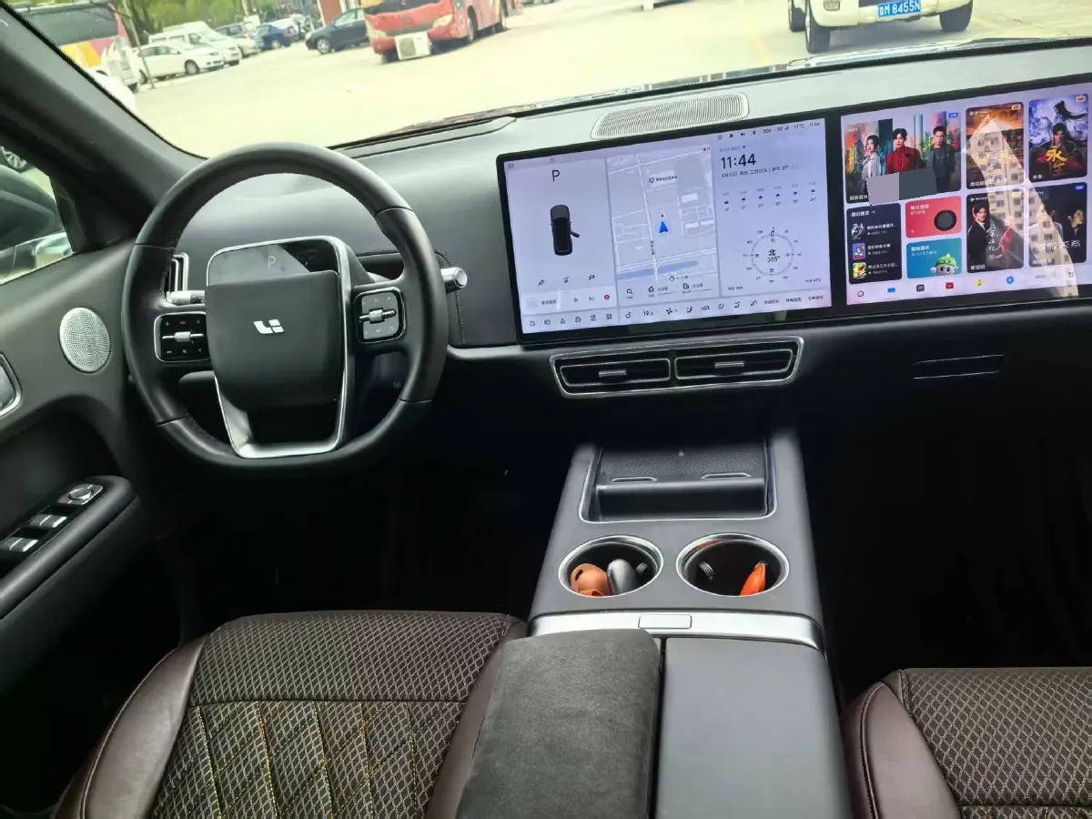 2023 Li L8 Range Extended 154HP REEV 40.9KWH,autocango,china used car exporter,china ev exporter,chinese used car exporter,chinese used ev exporter