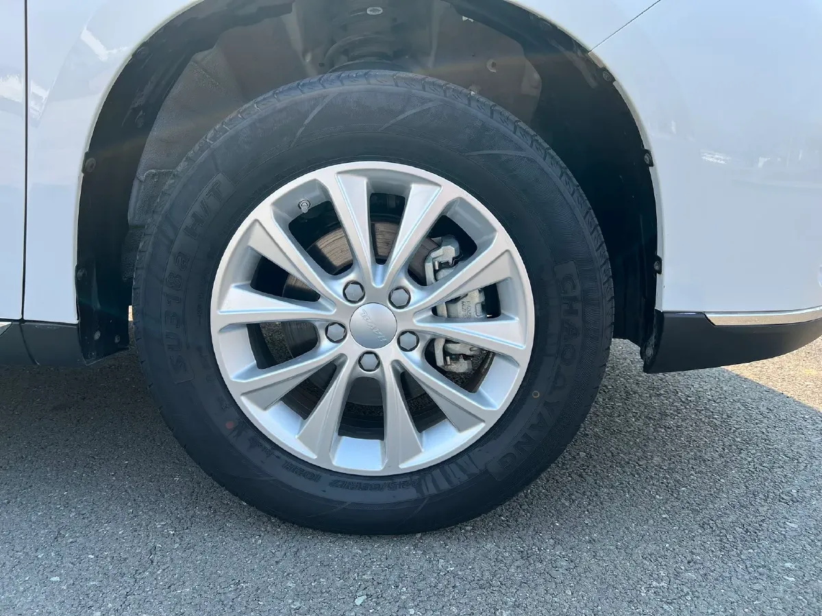 2021 Haval M6 1.5T 150HP L4 7DCT,autocango,china used car exporter,china ev exporter,chinese used car exporter,chinese used ev exporter