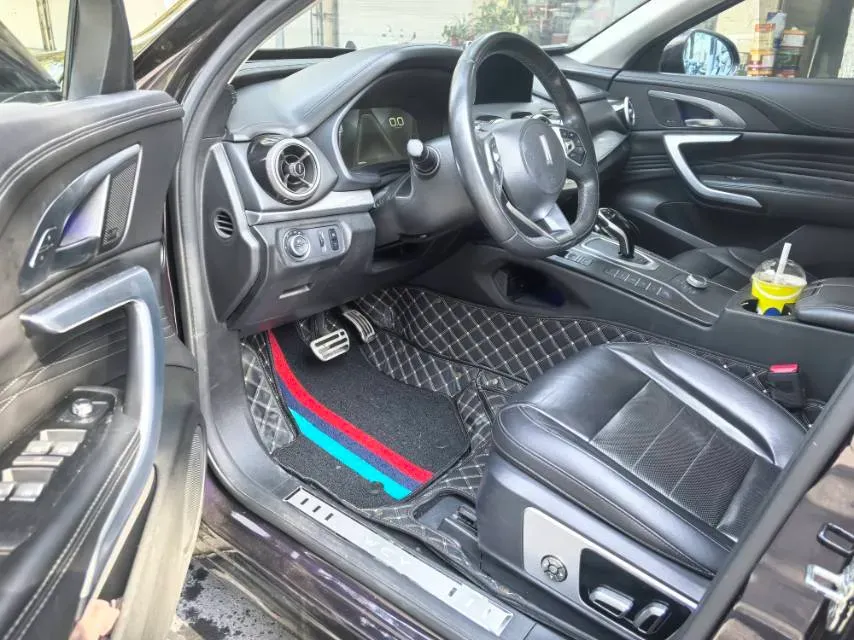 2019 WEY VV7 2.0T 227HP L4 7DCT,autocango,china used car exporter,china ev exporter,chinese used car exporter,chinese used ev exporter