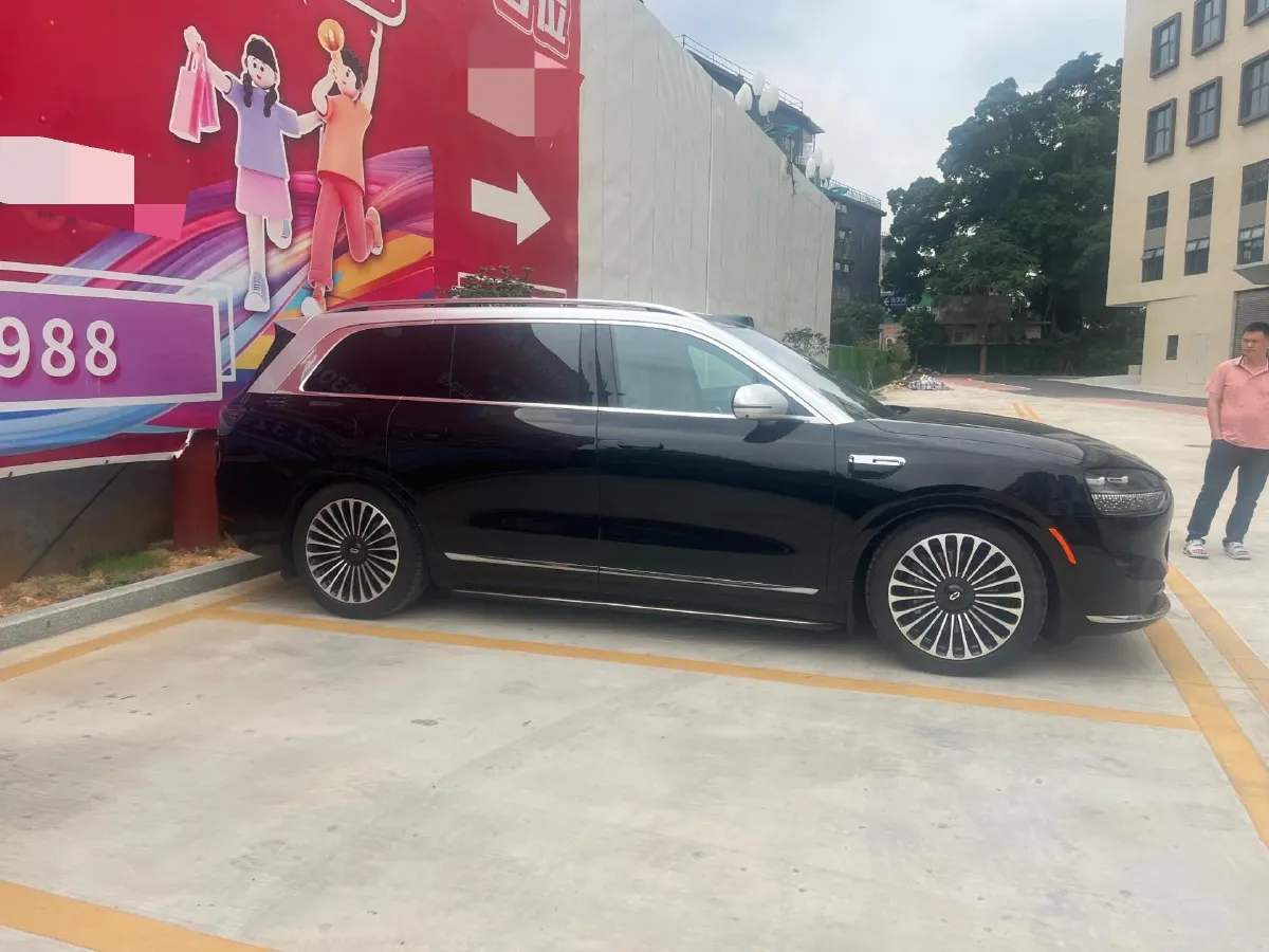 2025 AITO AITO M9 REEV 160HP REEV 52KWH,autocango,china used car exporter,china ev exporter,chinese used car exporter,chinese used ev exporter