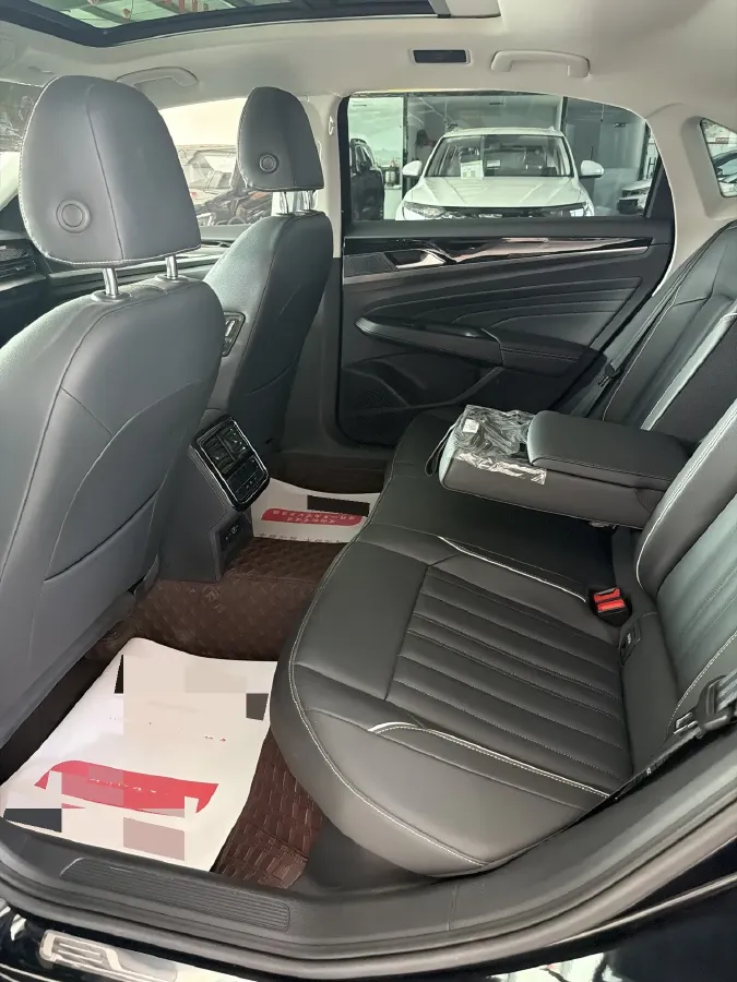 2023 Volkswagen Passat 2.0T 186HP L4 7DCT,autocango,china used car exporter,china ev exporter,chinese used car exporter,chinese used ev exporter