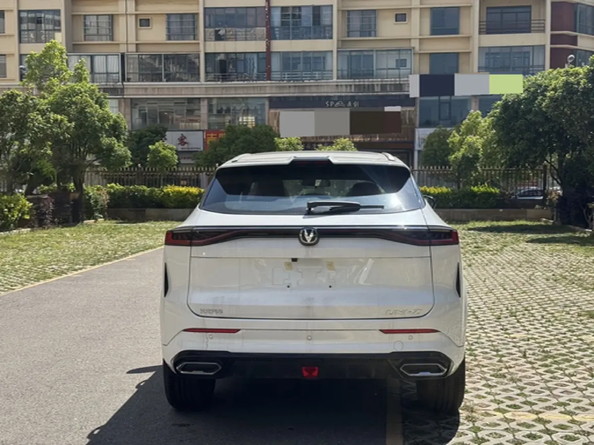 2025 ChangAn UNI-Z 1.5L 98HP L4 E-CVT PHEV,autocango,china used car exporter,china ev exporter,chinese used car exporter,chinese used ev exporter