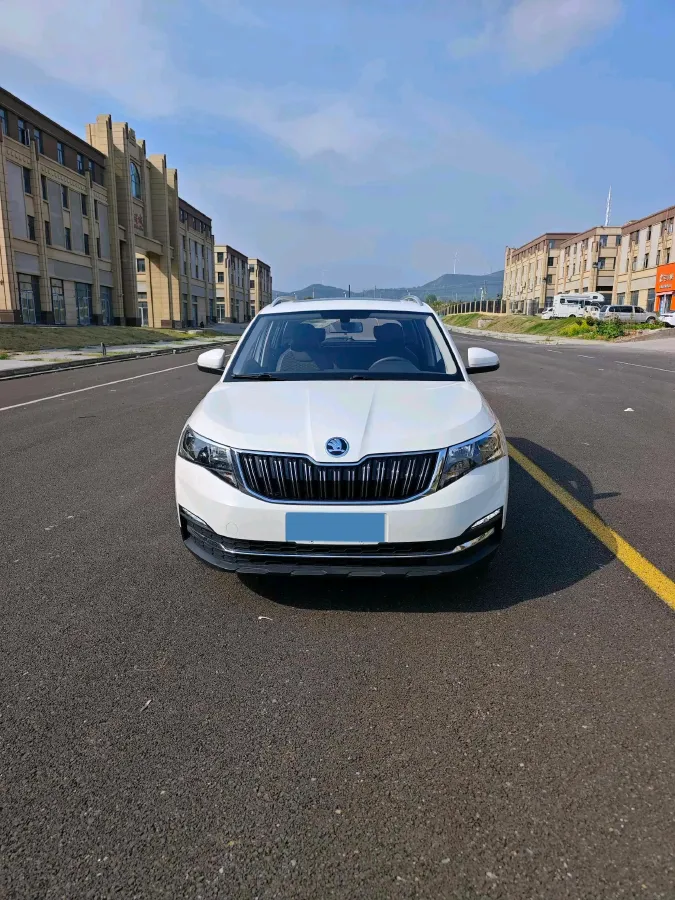 2020 Skoda Kamiq 1.5L 112HP L4 6AT,autocango,china used car exporter,china ev exporter,chinese used car exporter,chinese used ev exporter