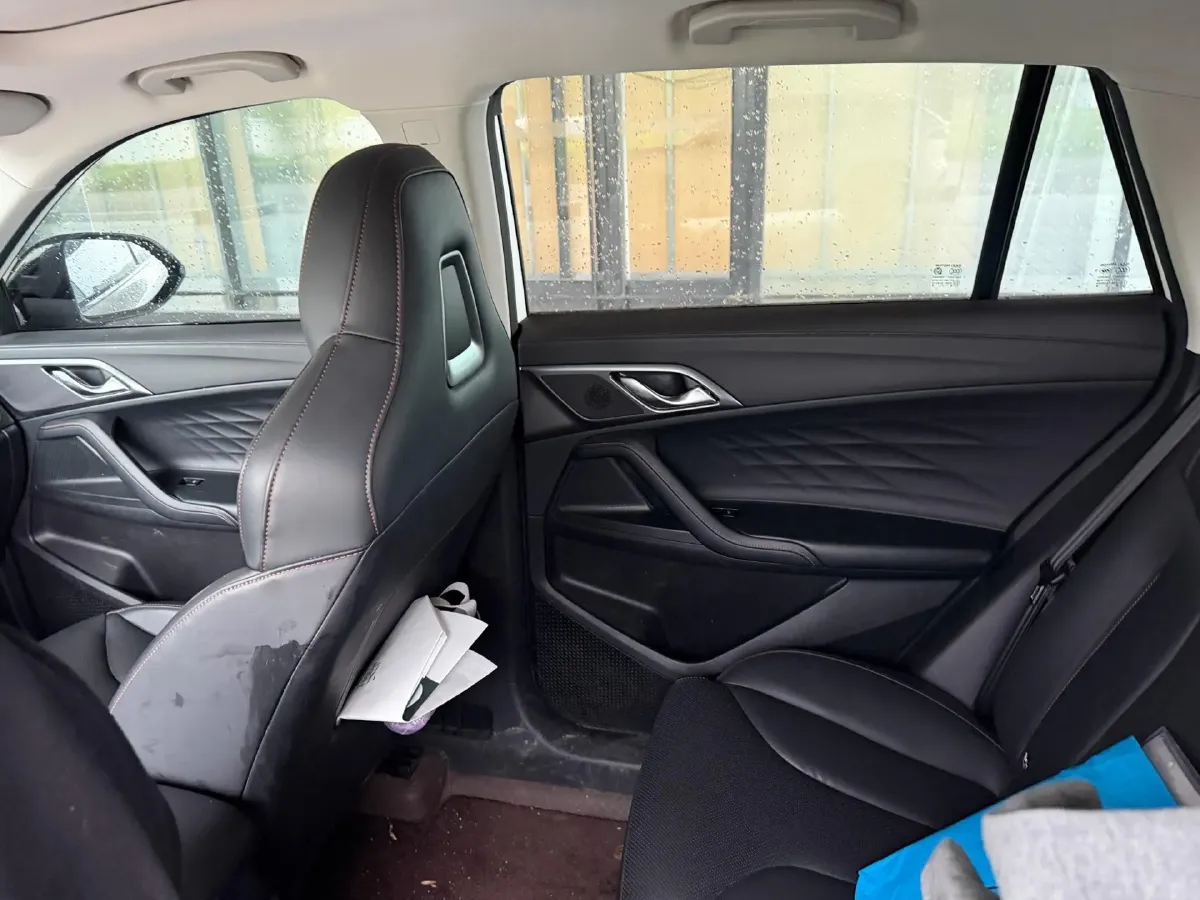 2023 Roewe RX5 1.5T 188HP L4 7DCT,autocango,china used car exporter,china ev exporter,chinese used car exporter,chinese used ev exporter