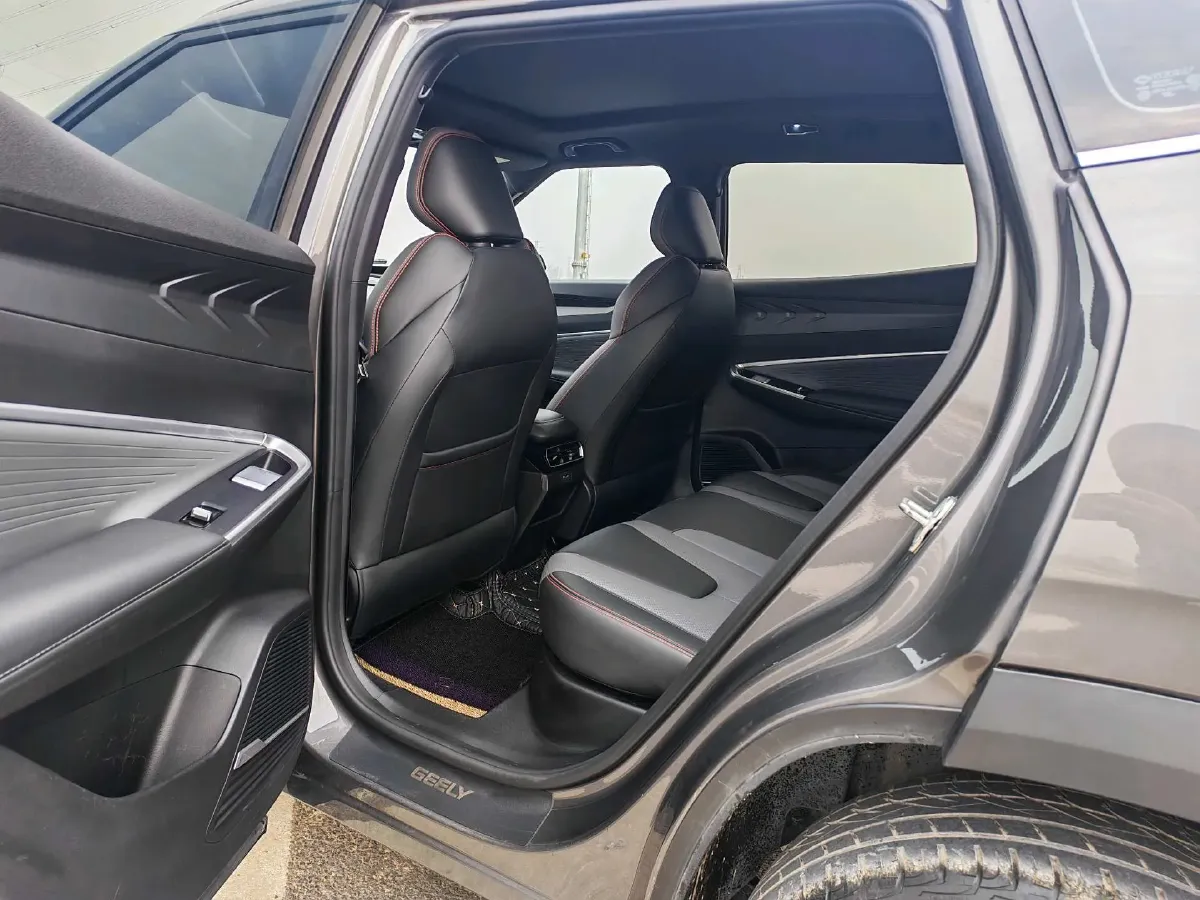 2023 Geely Azkarra 1.5T 181HP L4 7DCT,autocango,china used car exporter,china ev exporter,chinese used car exporter,chinese used ev exporter