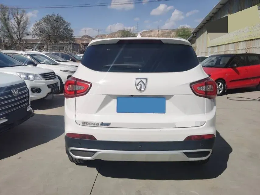 2017 HaiMa S5 Young Edition 1.6L 122HP L4 5MT,autocango,china used car exporter,china ev exporter,chinese used car exporter,chinese used ev exporter