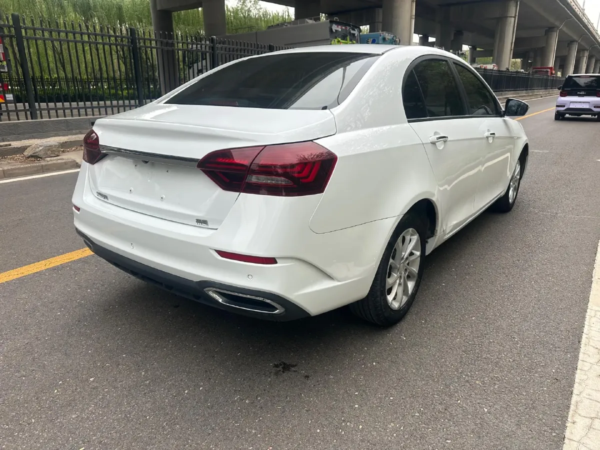 2021 BaoJun 530 1.5T 147HP L4 CVT,autocango,china used car exporter,china ev exporter,chinese used car exporter,chinese used ev exporter