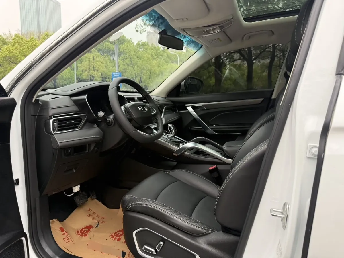 2020 Geely Azkarra 1.8T 184HP L4 7DCT,autocango,china used car exporter,china ev exporter,chinese used car exporter,chinese used ev exporter