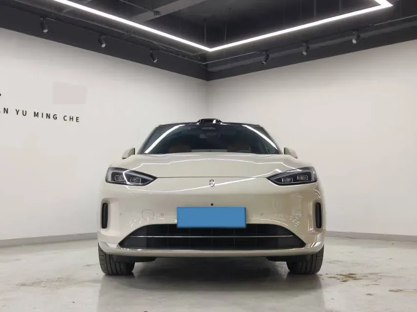 2025 AITO AITO M5 1.5T 152HP L4 REEV 42KWH,autocango,china used car exporter,china ev exporter,chinese used car exporter,chinese used ev exporter