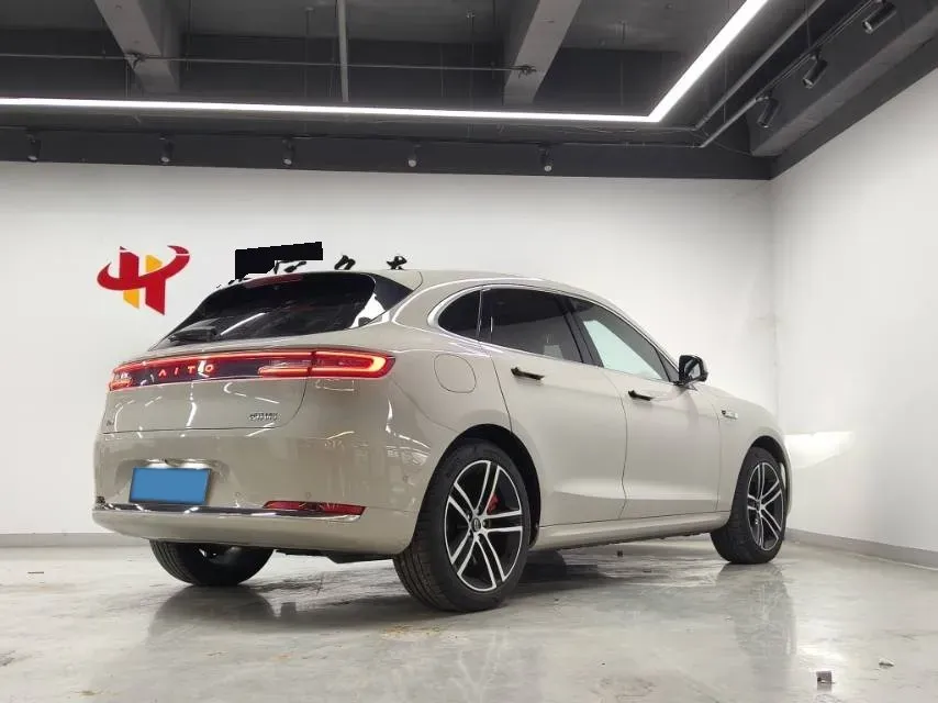 2025 AITO AITO M5 1.5T 152HP L4 REEV 42KWH,autocango,china used car exporter,china ev exporter,chinese used car exporter,chinese used ev exporter