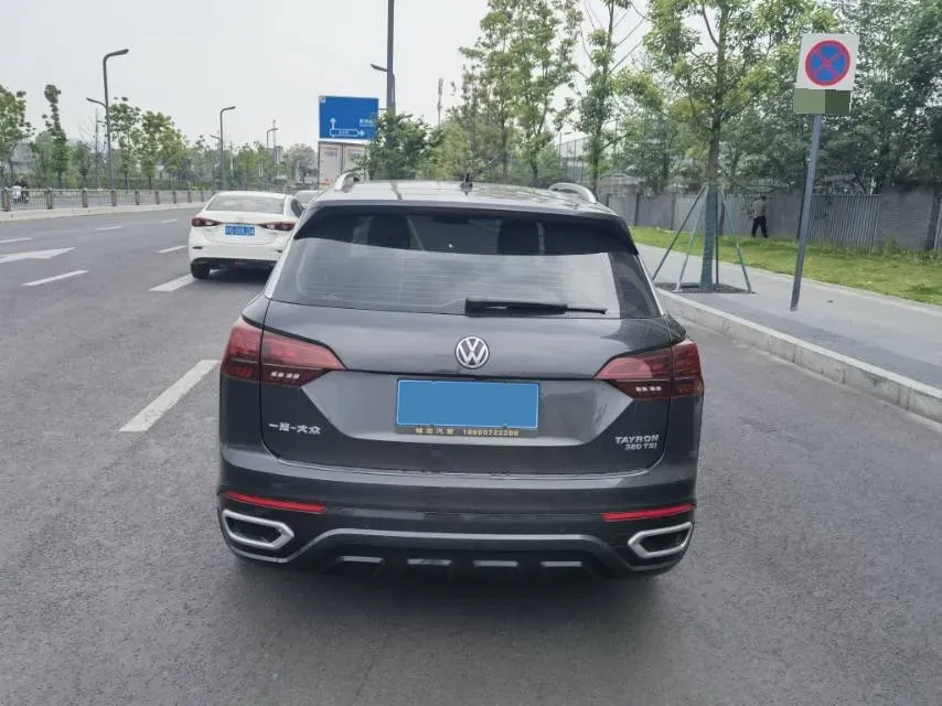 2019 Mercedes-Benz GLA Class 1.6T 156HP L4 7DCT,autocango,china used car exporter,china ev exporter,chinese used car exporter,chinese used ev exporter