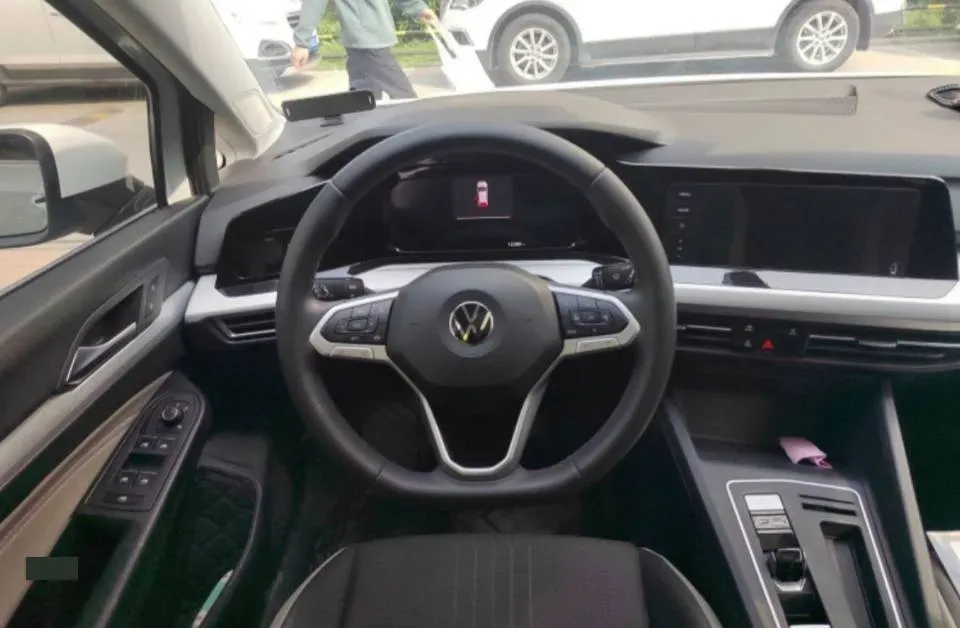 2023 Volkswagen Golf 1.4T 150HP L4 7DCT,autocango,china used car exporter,china ev exporter,chinese used car exporter,chinese used ev exporter