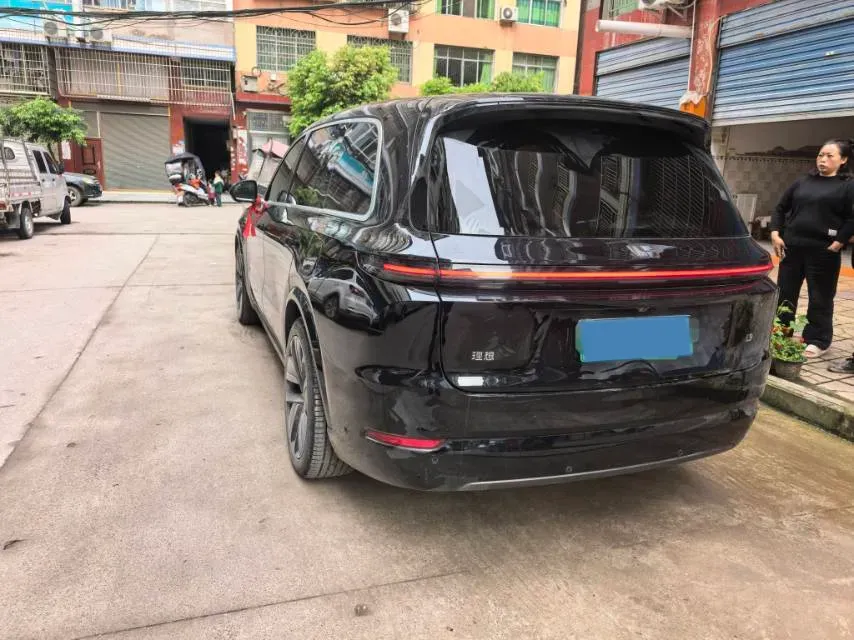 2024 Li L9 Range Extended 154HP REEV 52.3KWH,autocango,china used car exporter,china ev exporter,chinese used car exporter,chinese used ev exporter