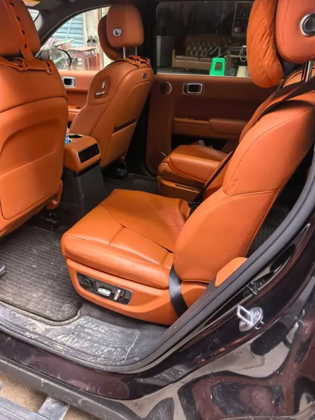 2024 Li L9 Range Extended 154HP REEV 52.3KWH,autocango,china used car exporter,china ev exporter,chinese used car exporter,chinese used ev exporter