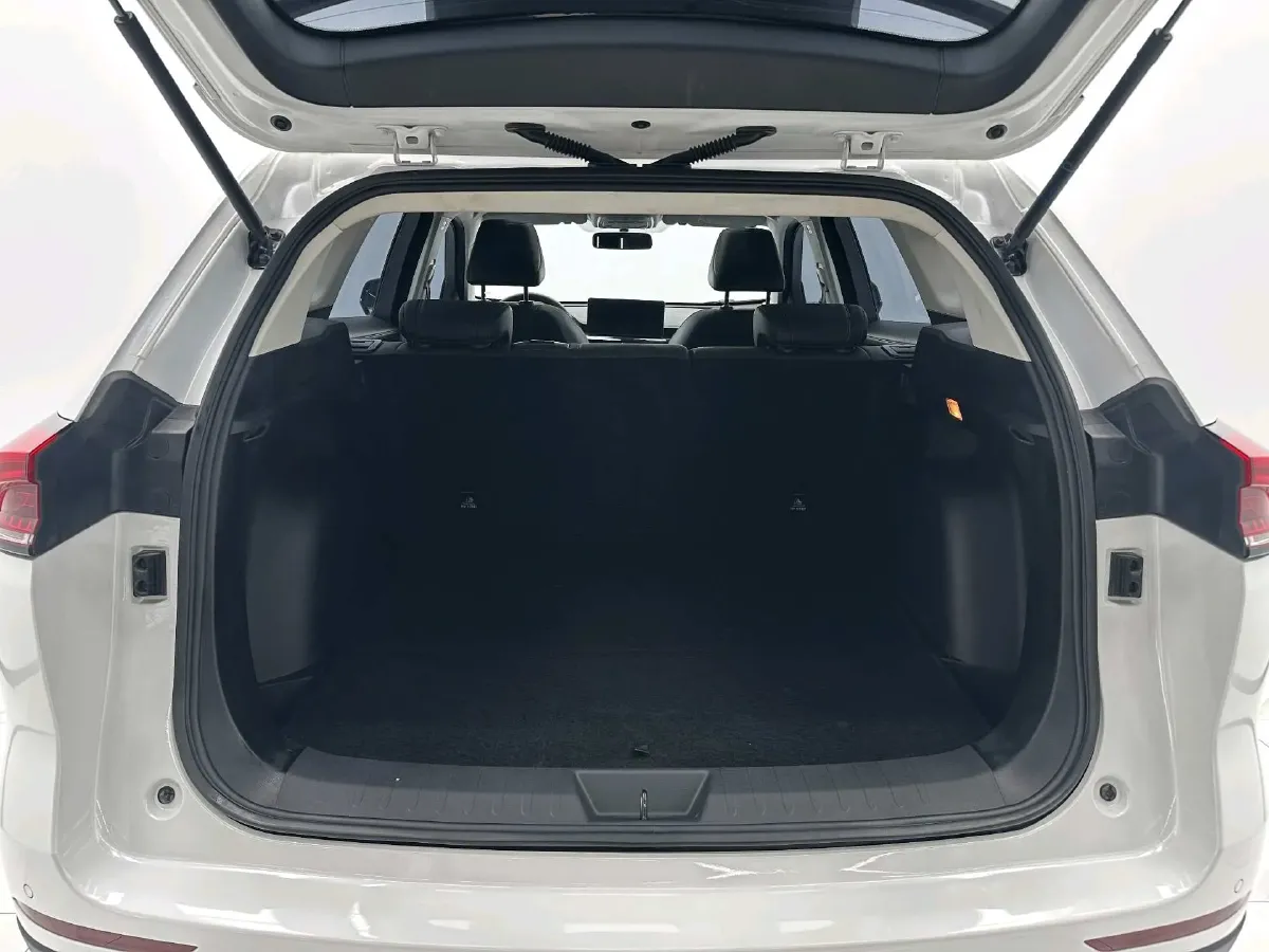 2021 Haval H6 1.5T 150HP L4 7DCT,autocango,china used car exporter,china ev exporter,chinese used car exporter,chinese used ev exporter