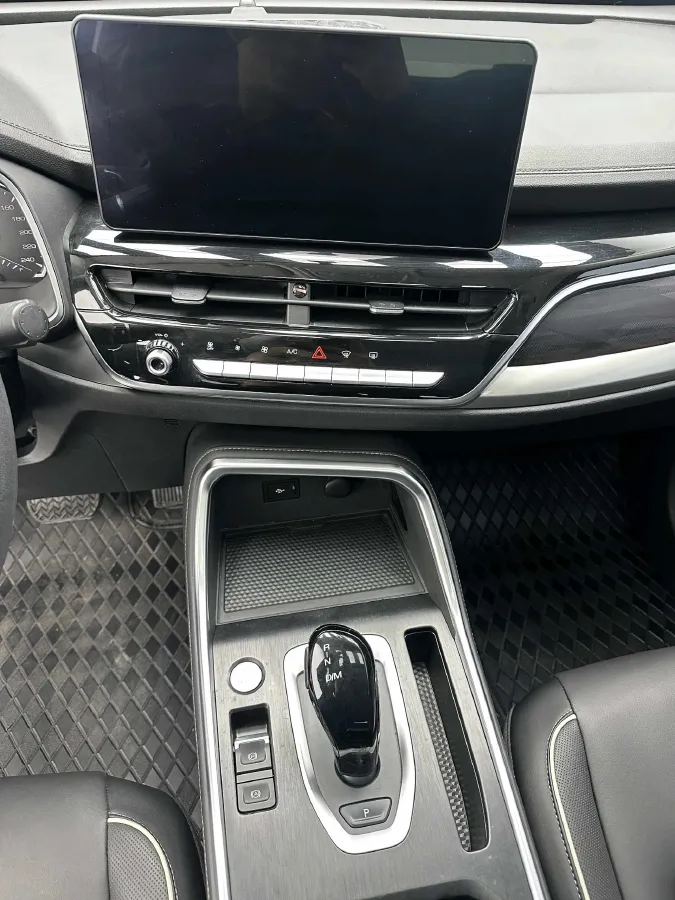 2021 Haval H6 1.5T 150HP L4 7DCT,autocango,china used car exporter,china ev exporter,chinese used car exporter,chinese used ev exporter