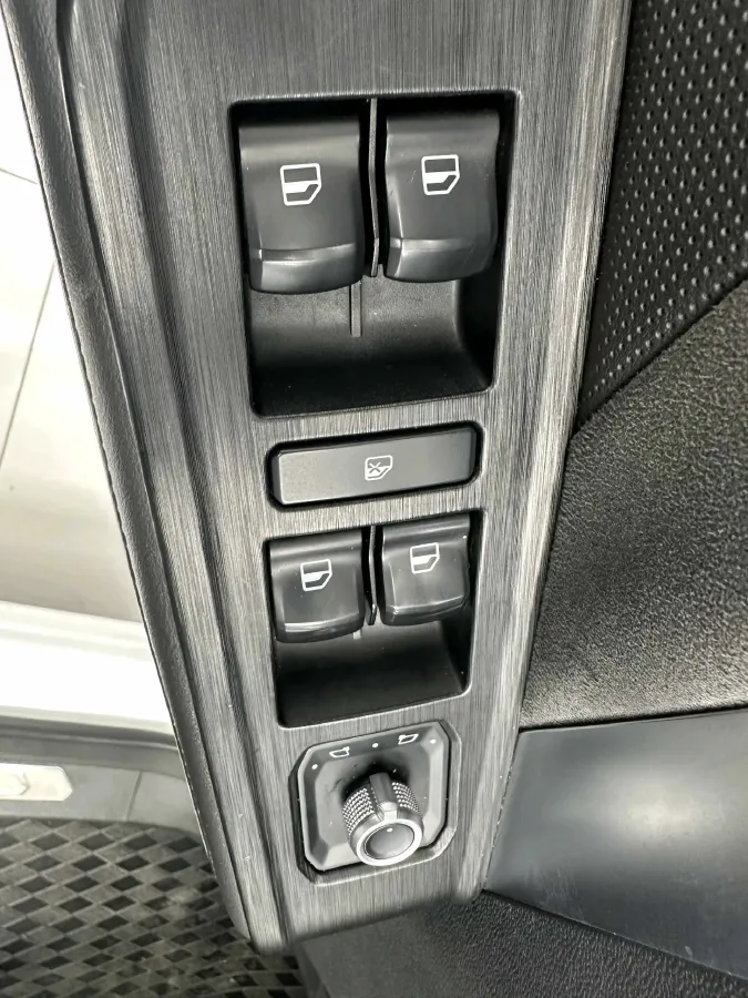 2021 Haval H6 1.5T 150HP L4 7DCT,autocango,china used car exporter,china ev exporter,chinese used car exporter,chinese used ev exporter