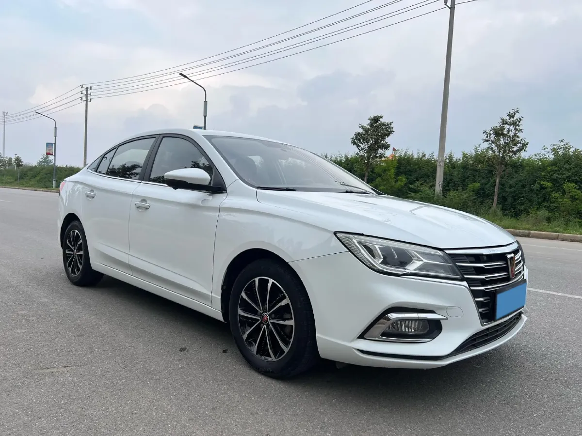 2019 Roewe i5 1.5L 120HP L4 CVT,autocango,china used car exporter,china ev exporter,chinese used car exporter,chinese used ev exporter