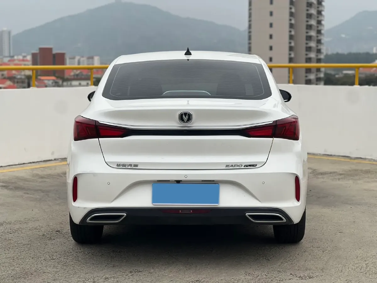 2022 ChangAn Eado 1.6L 128HP L4 CVT,autocango,china used car exporter,china ev exporter,chinese used car exporter,chinese used ev exporter