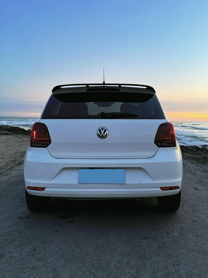 2016 Volkswagen Polo 1.4L 90HP L4 5MT,autocango,china used car exporter,china ev exporter,chinese used car exporter,chinese used ev exporter