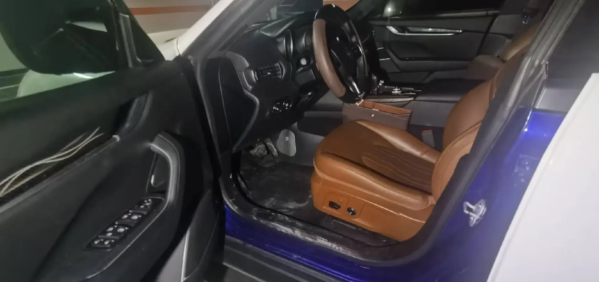 2018 Jaguar XJ 3.0T 340HP V6 8AT,autocango,china used car exporter,china ev exporter,chinese used car exporter,chinese used ev exporter