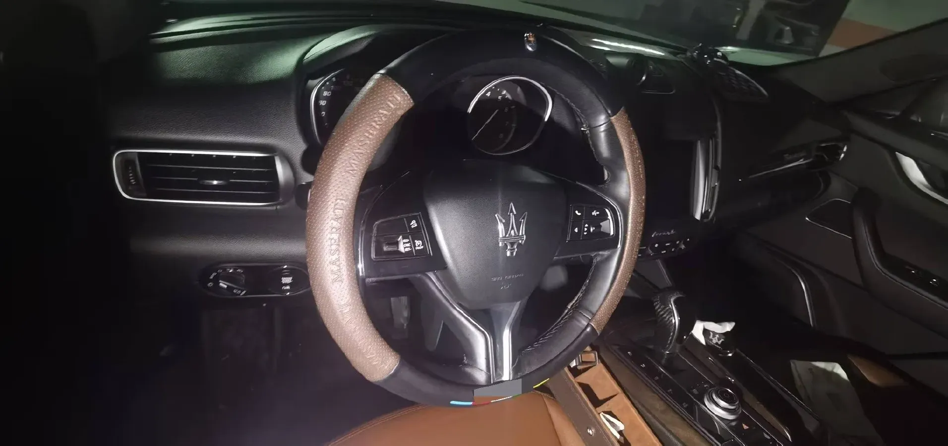 2018 Jaguar XJ 3.0T 340HP V6 8AT,autocango,china used car exporter,china ev exporter,chinese used car exporter,chinese used ev exporter