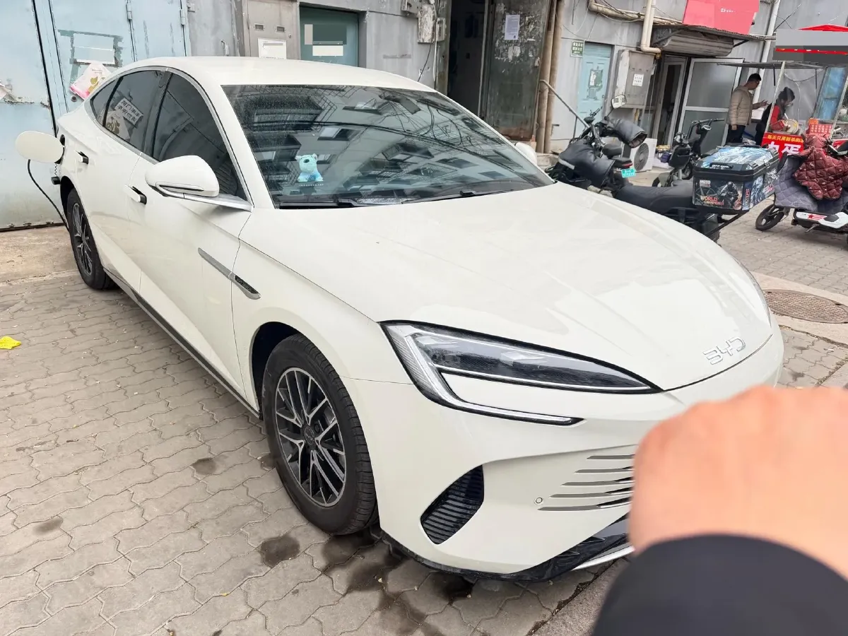 2025 BYD Seal07 DM-i 1.5L 101HP L4 E-CVT PHEV 10.08KWH,autocango,china used car exporter,china ev exporter,chinese used car exporter,chinese used ev exporter