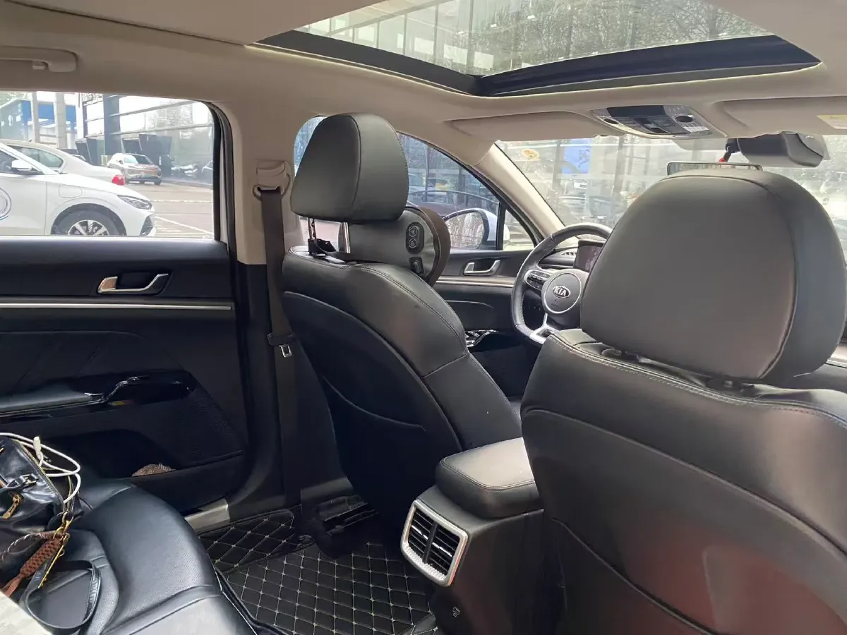 2020 Kia K5 1.5T 170HP L4 7DCT,autocango,china used car exporter,china ev exporter,chinese used car exporter,chinese used ev exporter