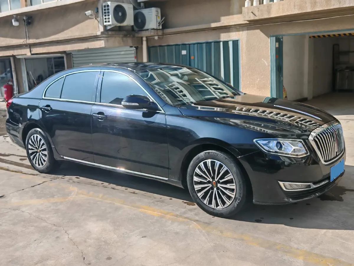 2021 HongQi H7 1.8T 188HP L4 6AT,autocango,china used car exporter,china ev exporter,chinese used car exporter,chinese used ev exporter
