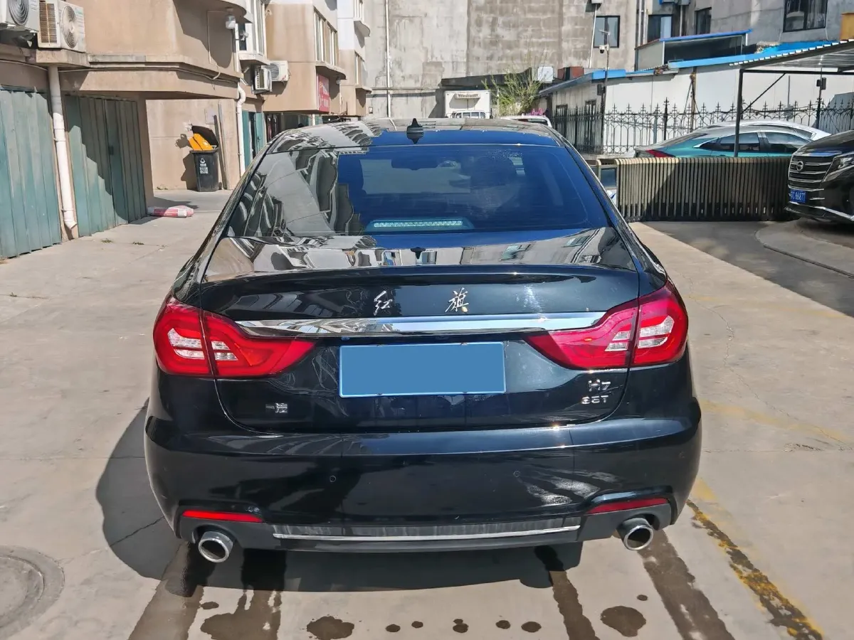 2021 HongQi H7 1.8T 188HP L4 6AT,autocango,china used car exporter,china ev exporter,chinese used car exporter,chinese used ev exporter