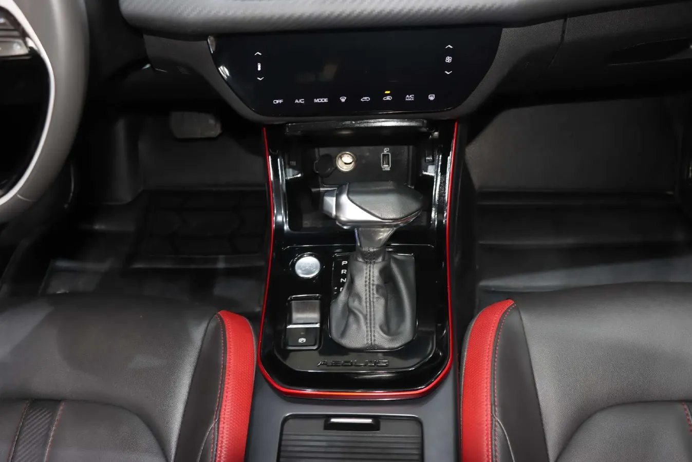 2021 DongFeng Aeolus YiXuan GS 1.5T 150HP L4 6DCT,autocango,china used car exporter,china ev exporter,chinese used car exporter,chinese used ev exporter