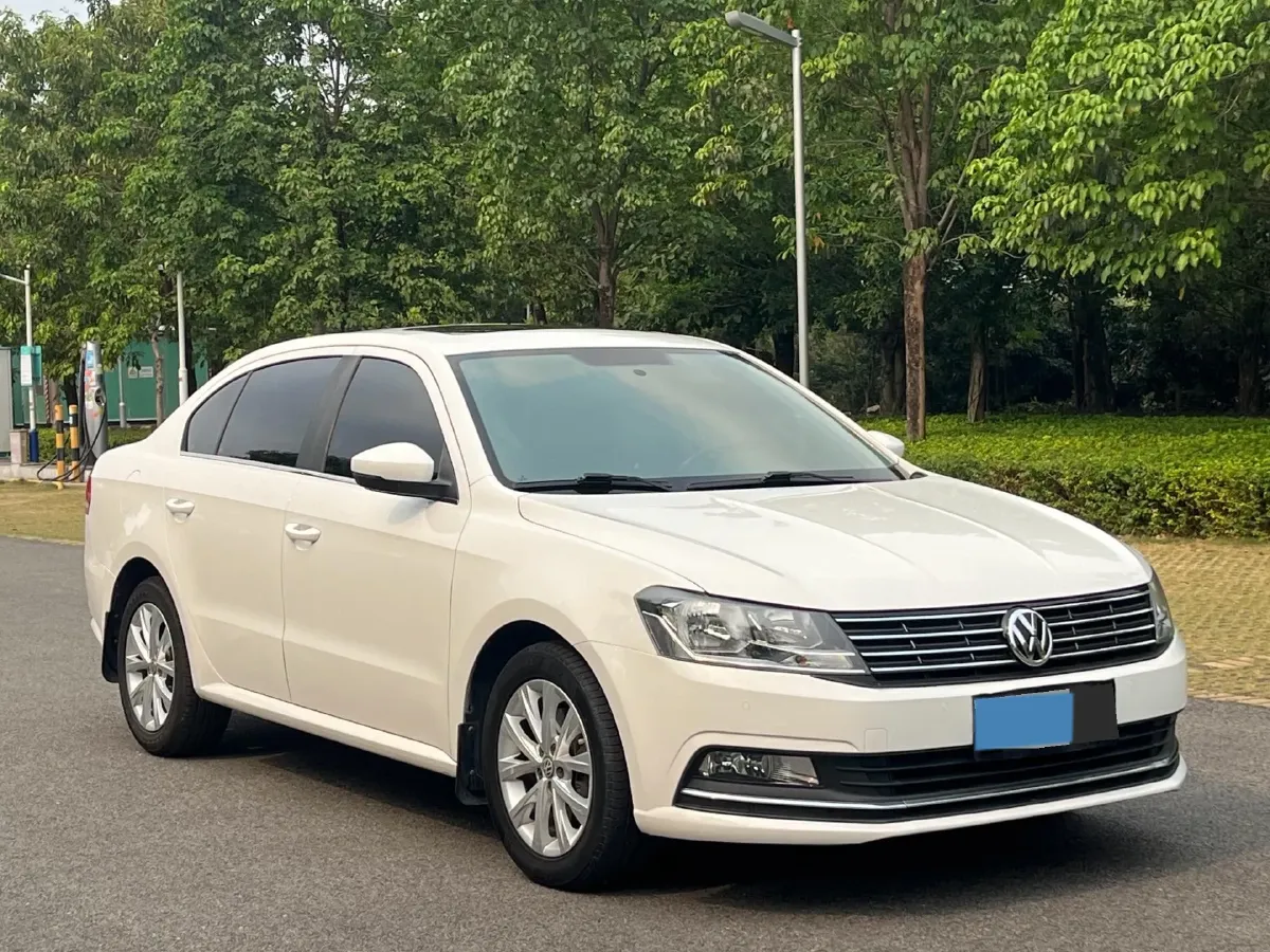2017 Volkswagen Lavida 1.4T 131HP L4 7DCT,autocango,china used car exporter,china ev exporter,chinese used car exporter,chinese used ev exporter
