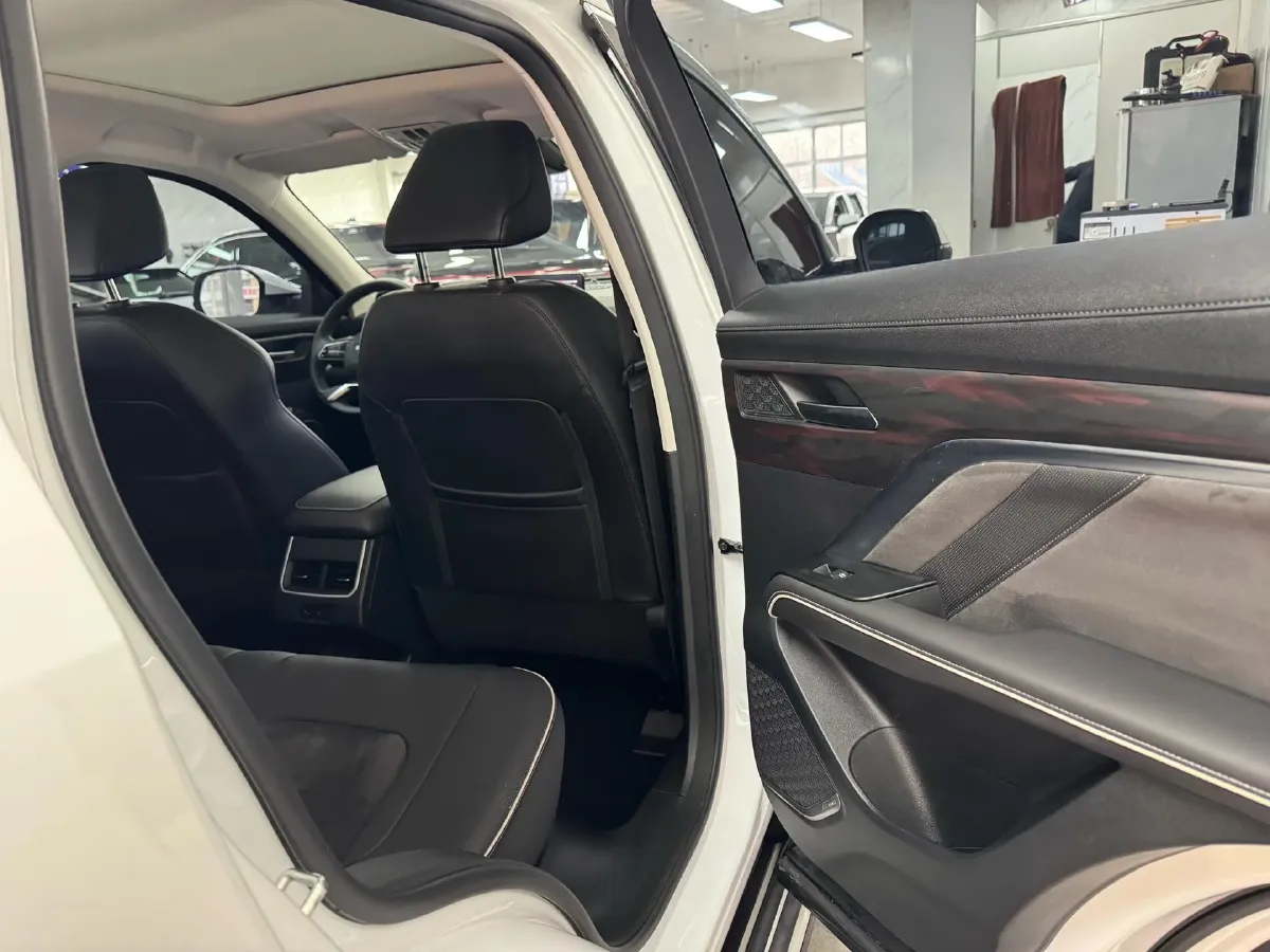 2021 Haval H6 1.5T 150HP L4 7DCT,autocango,china used car exporter,china ev exporter,chinese used car exporter,chinese used ev exporter