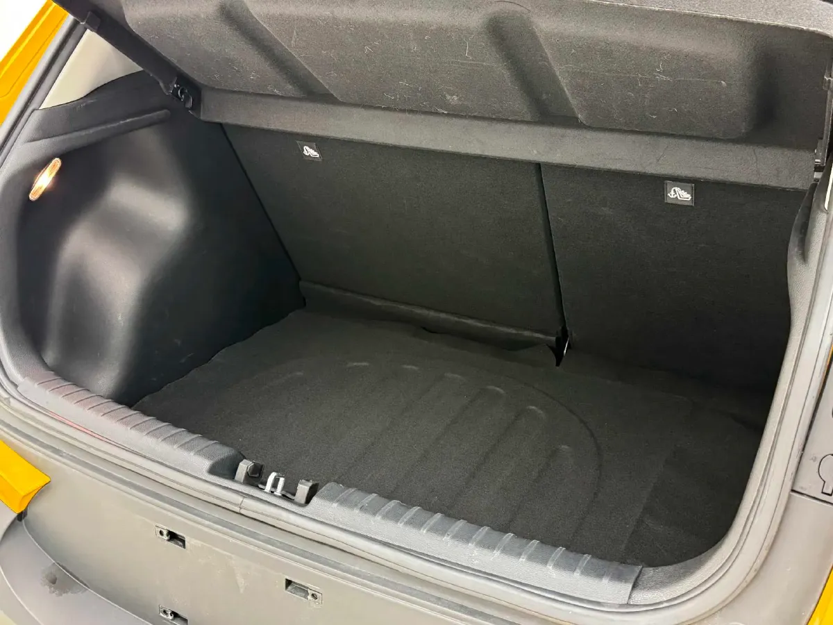 2021 Kia KX1 1.4L 100HP L4 CVT,autocango,china used car exporter,china ev exporter,chinese used car exporter,chinese used ev exporter