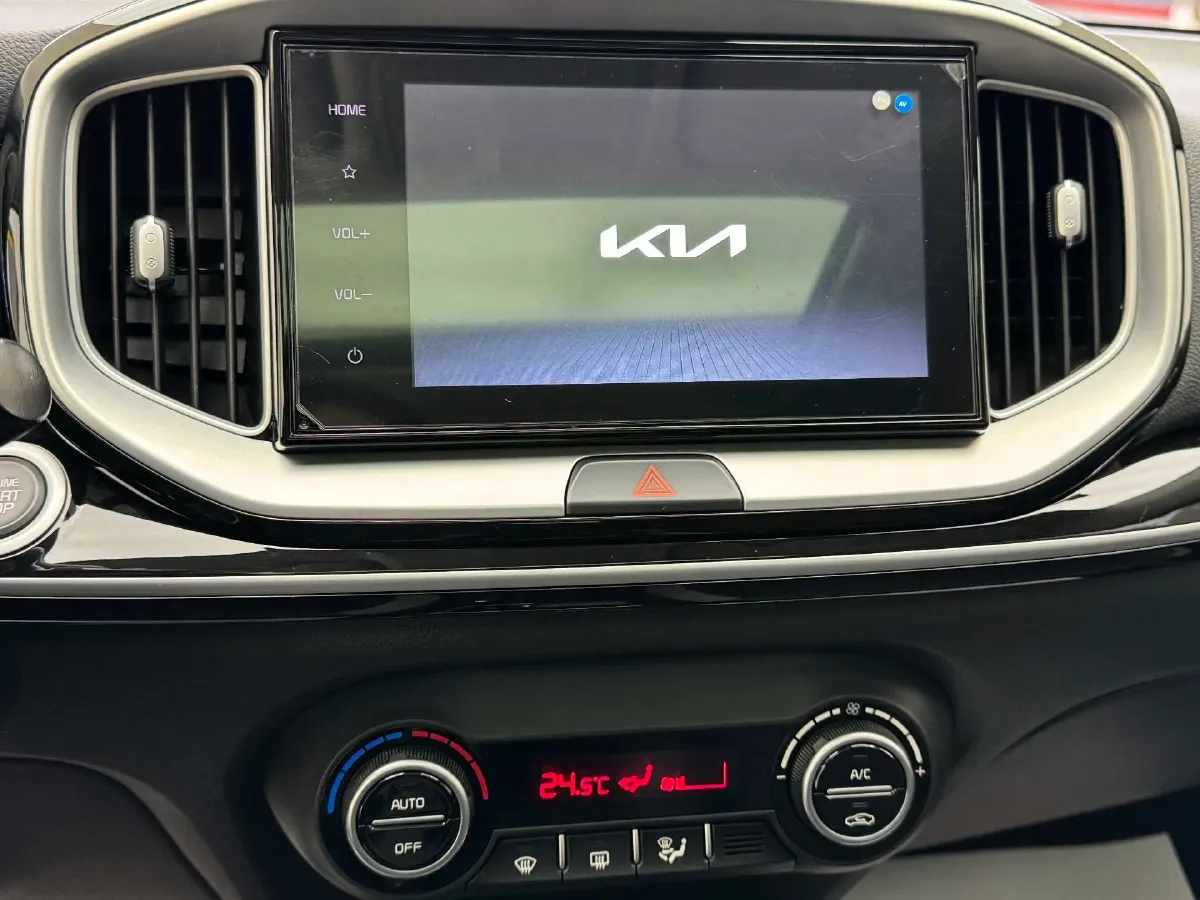 2021 Kia KX1 1.4L 100HP L4 CVT,autocango,china used car exporter,china ev exporter,chinese used car exporter,chinese used ev exporter